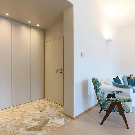 شقة Contempora - 2-beds, 2 Baths With Balcony - Guastalla *