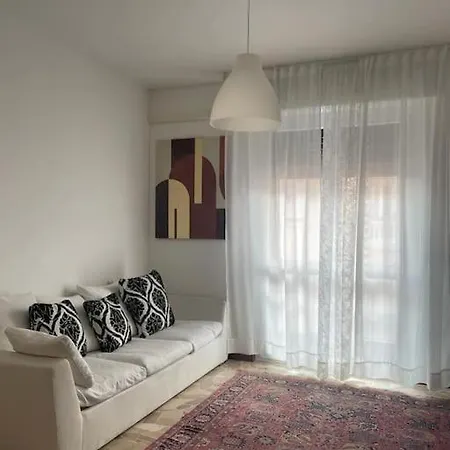 Appartamento Centralissimo Trilocale A Pochi Passi Dal Duomo
