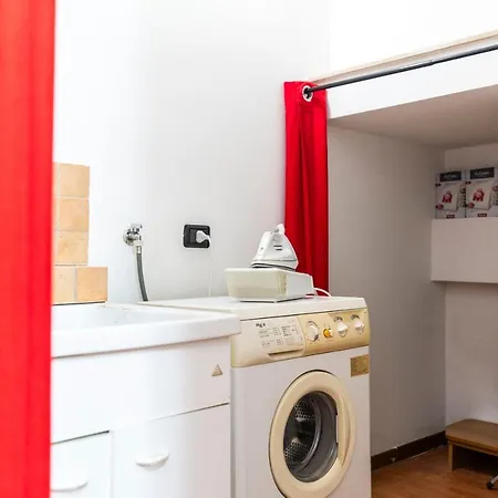 Extensive Terrace Navigli Toy Artistic *