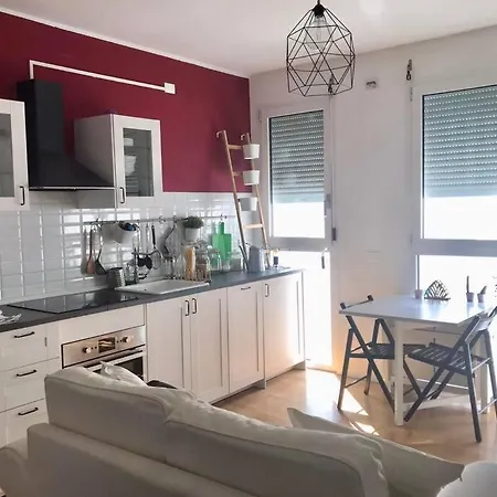 Comodo Bilocale Nuovo Lejlighed