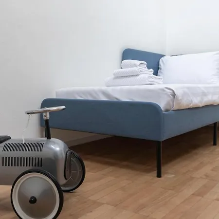 Italianway - Cucchiari 26 Milão