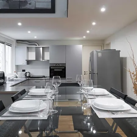 Hotel Italianway - Cucchiari 26 *