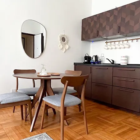 Apartman Cozy Duomo - Elegant & Quiet, 300m From Cathedral Milánó