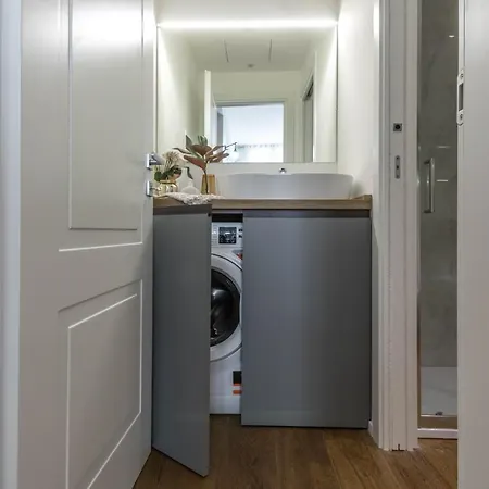 Apartment Hostmate - Milano - Disciplini'S Touch - Duomo *