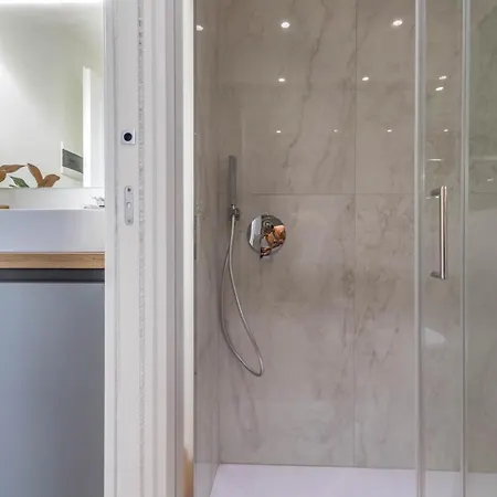 Hostmate - Milano - Disciplini'S Touch - Duomo *