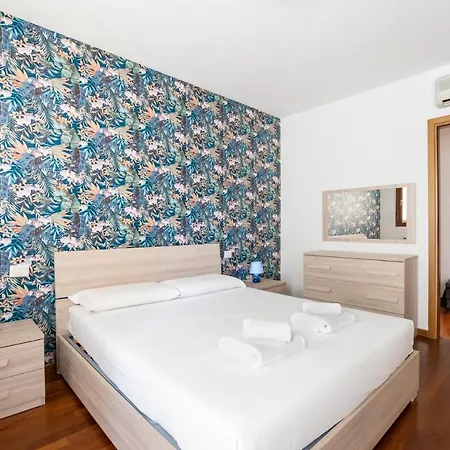 Apartment Farini Mailand