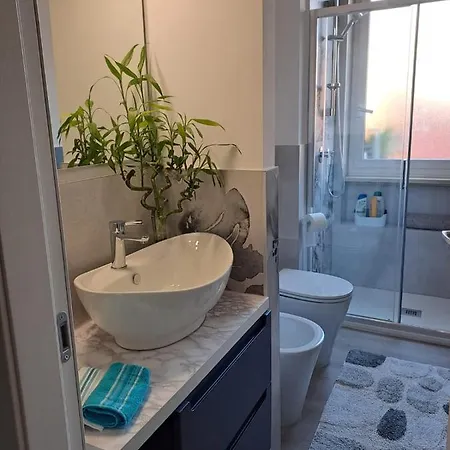 Casarina Apartman Milánó