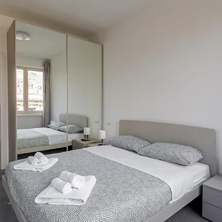 Im - Napo Torriani Stazione *