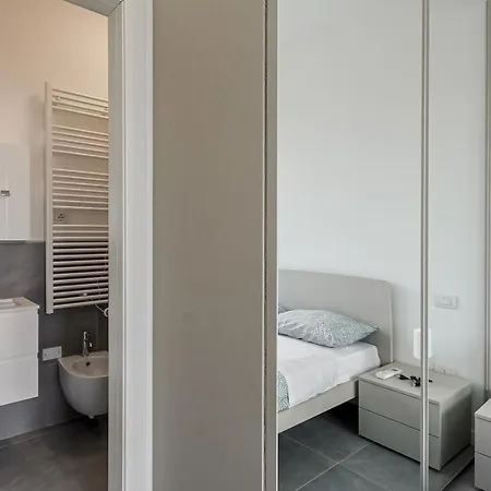 Im - Napo Torriani Stazione * מילאנו