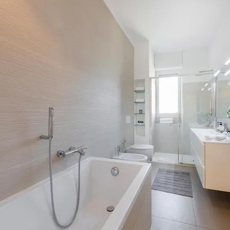 Ferrucci, 10 - Elegante Oasi Urbana A Apartamento Milán