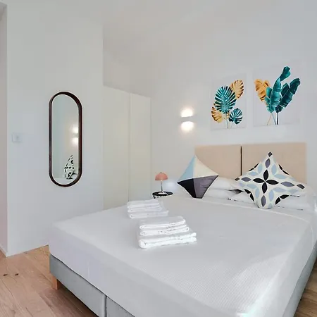 Repubblica Iii-hosted By Sweetstay Apartamento