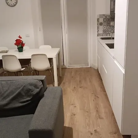 M97&rooms 97 Macchi Apartamento *