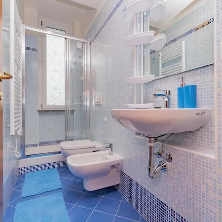 Lovely - 15 Minutes To Duomo * Milán