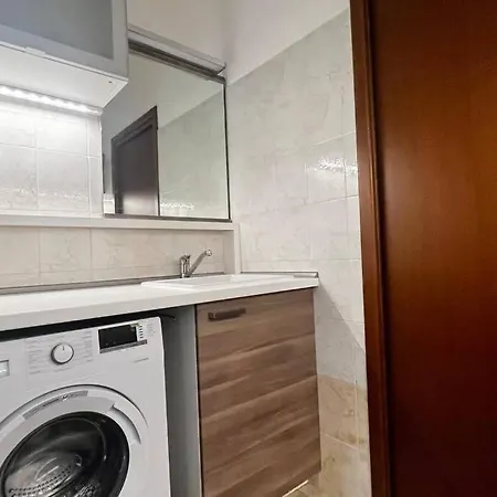 Urban House - Comfy Flat Navigli Center Daire Milano