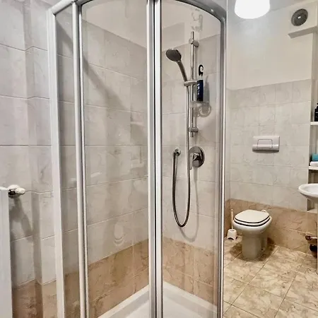 Daire Urban House - Comfy Flat Navigli Center Milano