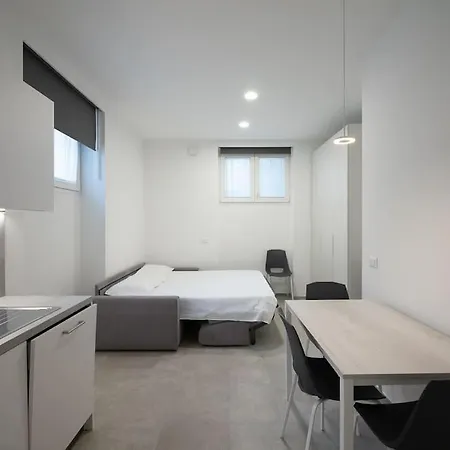 Tranquillita In Citta Studi Appartement