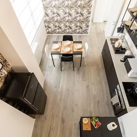Navigli - Chic And Sophisticated In Apartament Mediolan