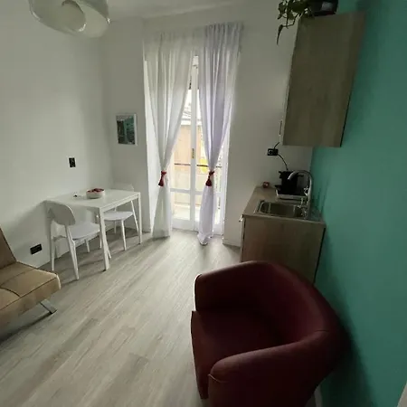 Olimpia Fidias Bilocale Isola Apartament Mediolan