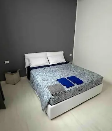 - Space 20 * Μιλάνο