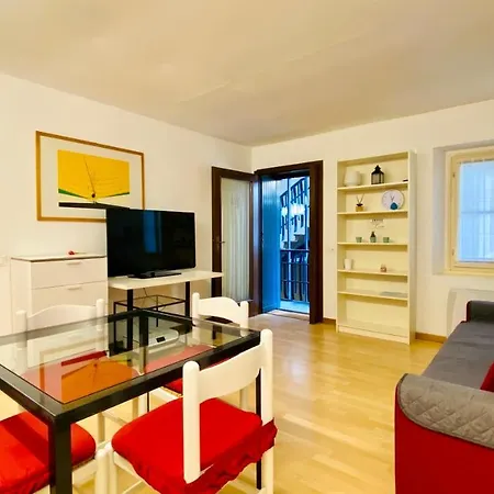 Navigli Darsena Style Apartament Mediolan