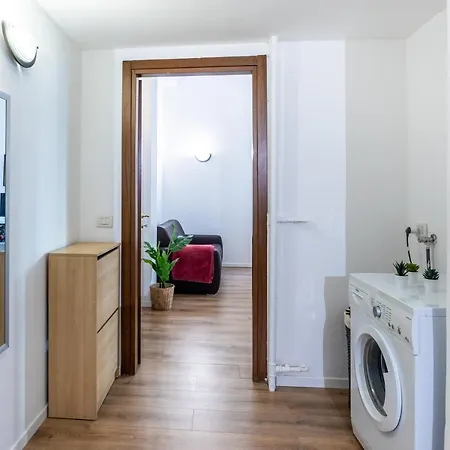 Stazione Centrale-repubblica In Centro Con Wifi * Милан