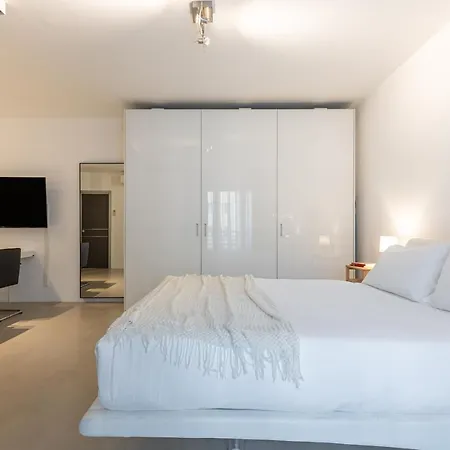 Beplace In Repubblica *