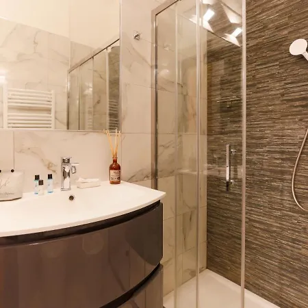 The Rent - Modern In The Center * מילאנו