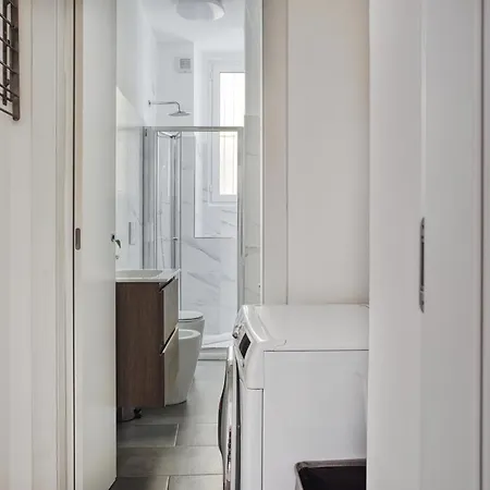 Hostmate - - Lomellina - Citta Studi *