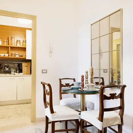 Διαμέρισμα Easylife - Dimora Di Classe In Zona Conciliazione