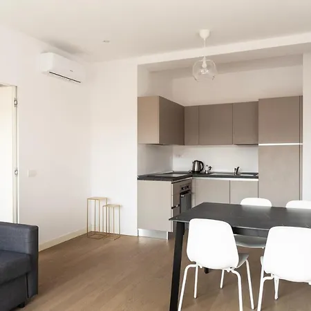 Youhosty - Gioia 1 Big Apartman *