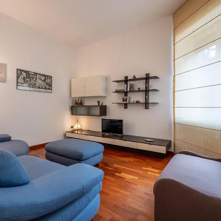 Brera Porta Nuova Flat By Interhome
