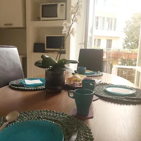 Civico 37 Porta Romana Apartman *