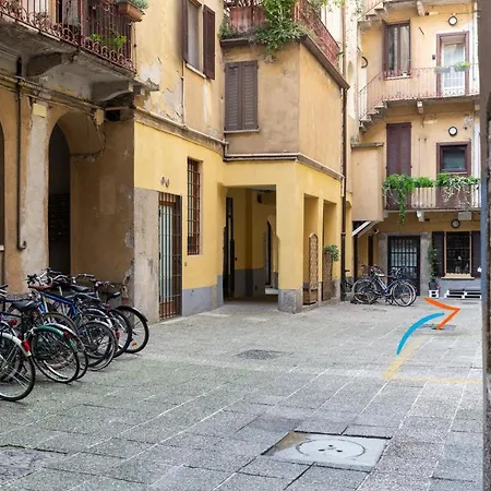 Apartman Domus Ticinese Milánó