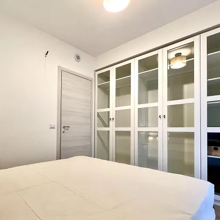 Scandinavian House-milan City Centre