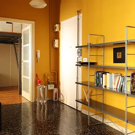 Isola Centro Bilocale Su 2 Livelli Free Wi-fi