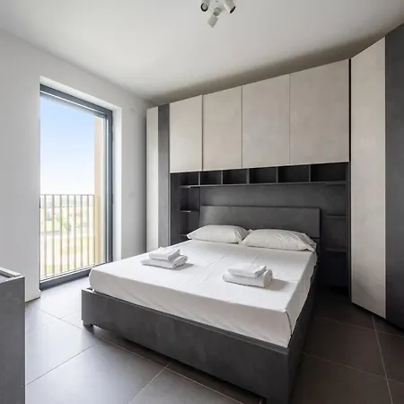 We - Uptown74 Bloom - *