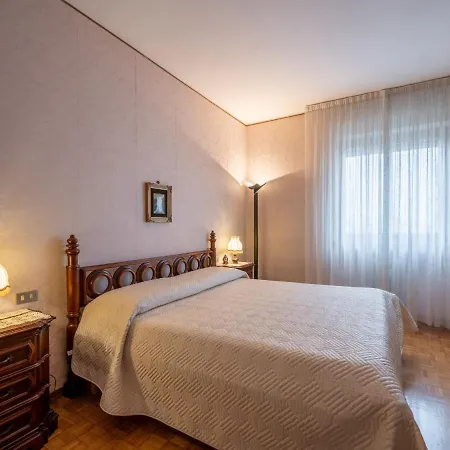 Ripamonti View By Interhome Milán