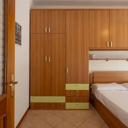 Apartment Youhosty - Zuretti42 *