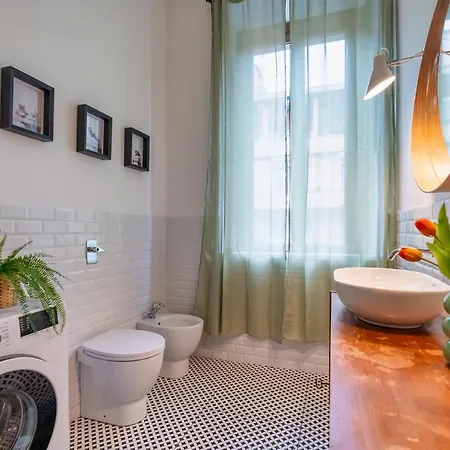 Politecnico/duomo Eleganza, Design E Comfort Lägenhet *