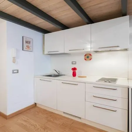Ihost Center Studio - Uberti 11 Apartment Milan