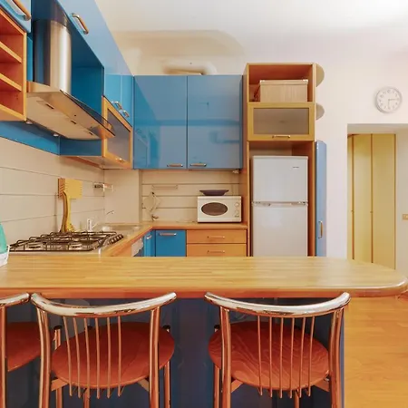 Lio's House Porta Venezia! Διαμέρισμα