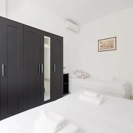 With Balcony -bisceglie Red Line Subway Apartment *