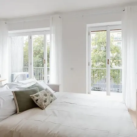شقة Giro 58, 2 Bedroom Apartament, Close To San Siro, Fiera And 10 Min Metro To Duomo *