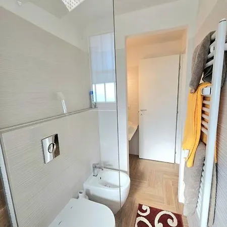 Grazioso Bilocale Ristrutturato Vicino Stazione/metro Milão