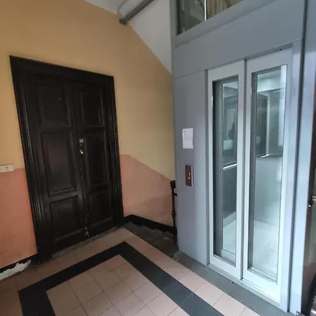 Διαμέρισμα Bilocale10 Minuti Dal Braciere Olimpico 2026 In Chinatown Area Pedonale Comoda