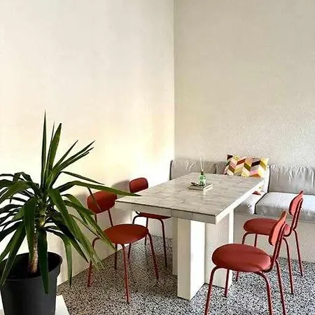 Casa Celeste Minicasa Vicino Allo Stadio San Siro Apartment