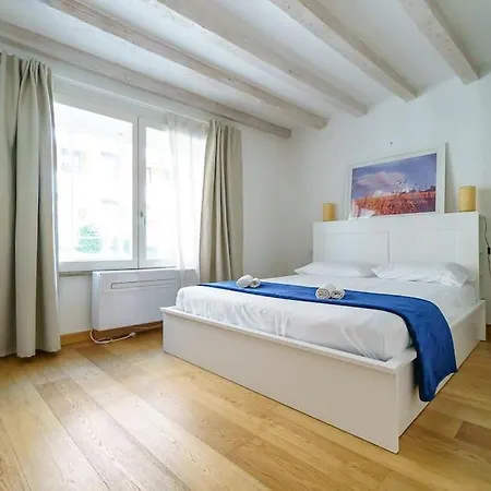 Brera-moscova Duomo 15 Minuti A Piedi * Milano