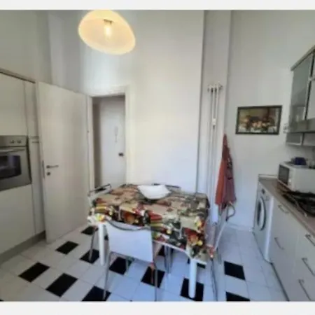 Guido's, Intero Nel Cuore Di 公寓 *