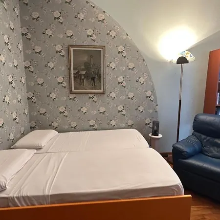 Dehomes - Two Bedrooms, Terrace, Wi-fi, Tram To Centre & Rho Fiera *
