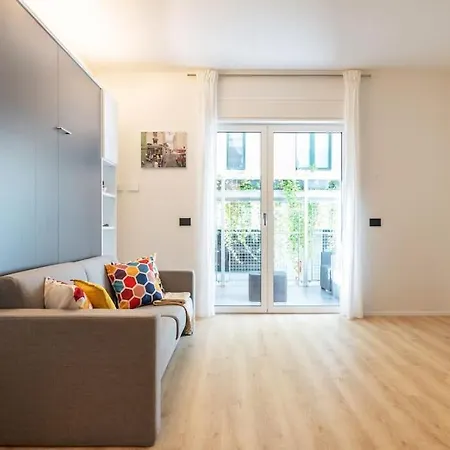 Emotichome 8 E 9 Flexyrent Studio Lejlighed